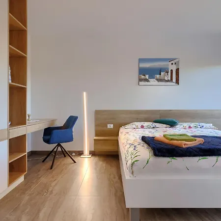 Holiday Andrej By Interhome Savudrija